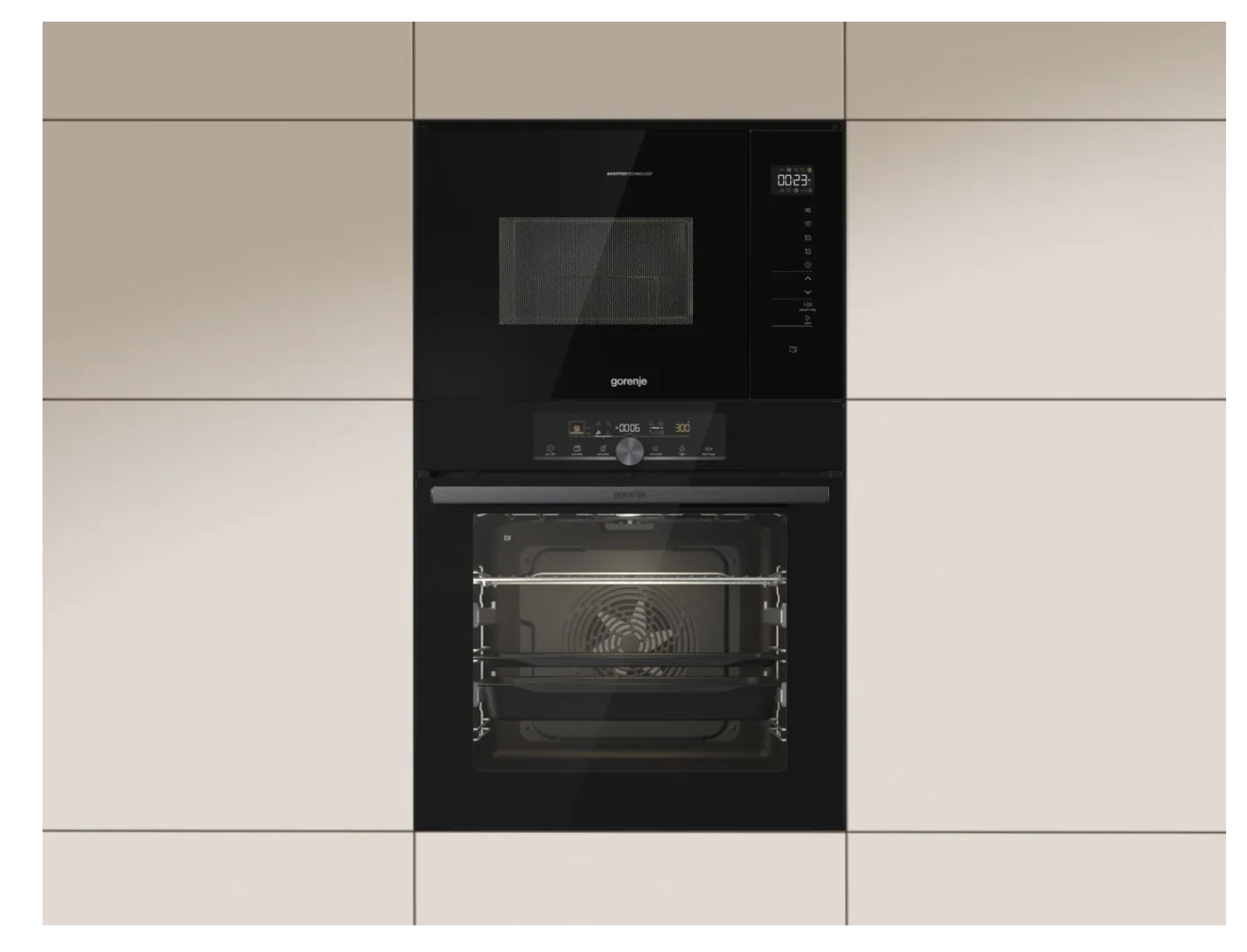 Microwave oven
