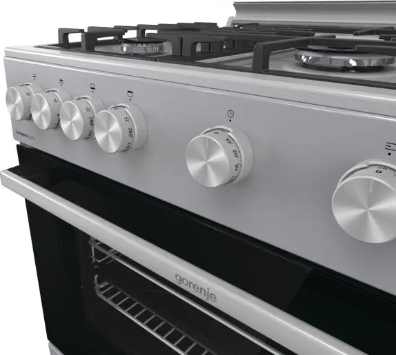 Cooker