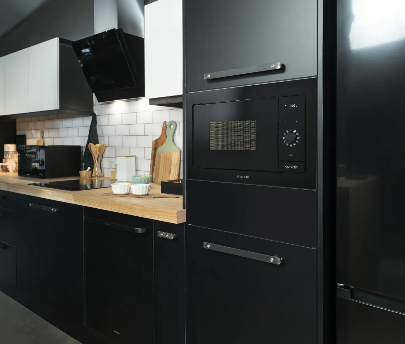 Microwave Oven