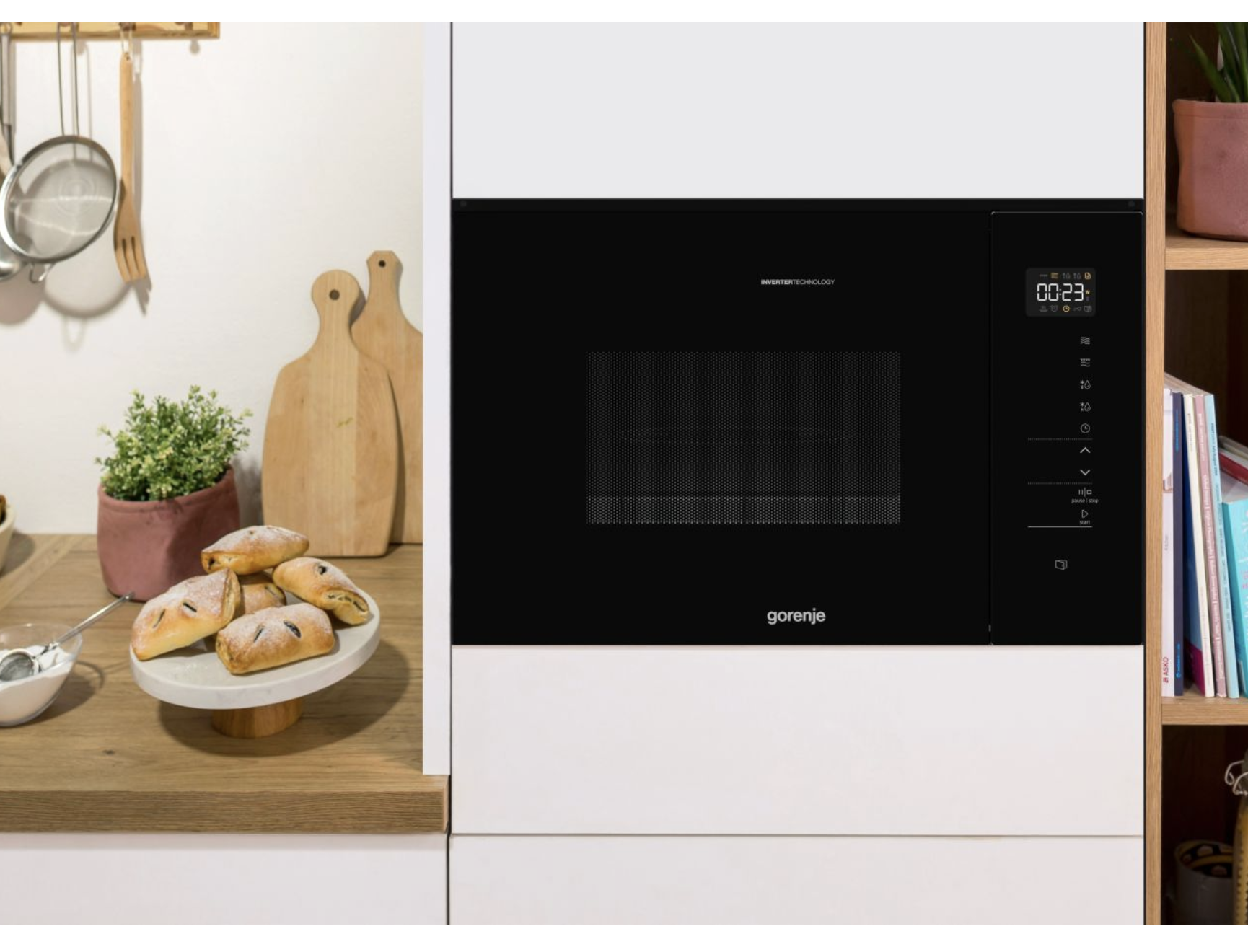 Microwave oven
